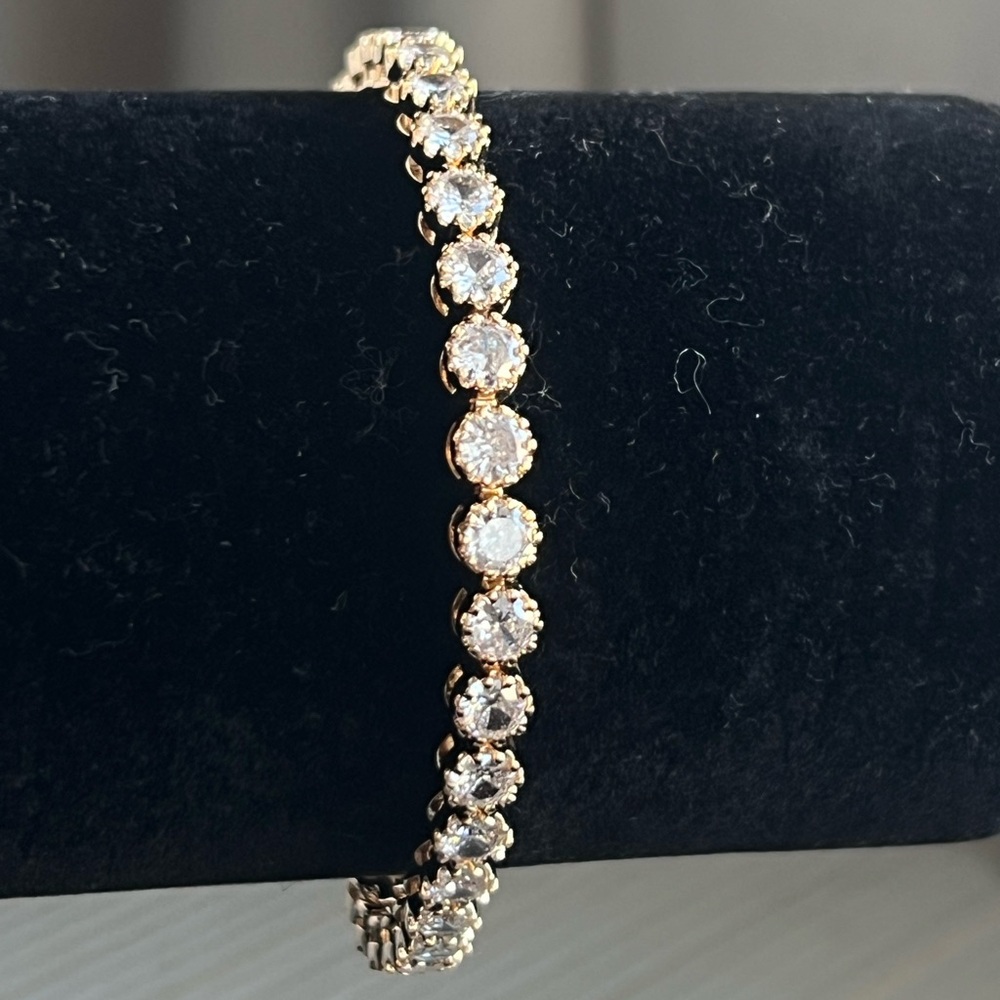 Gold round cz stone tennis Bracelet - Picture 3 of 5